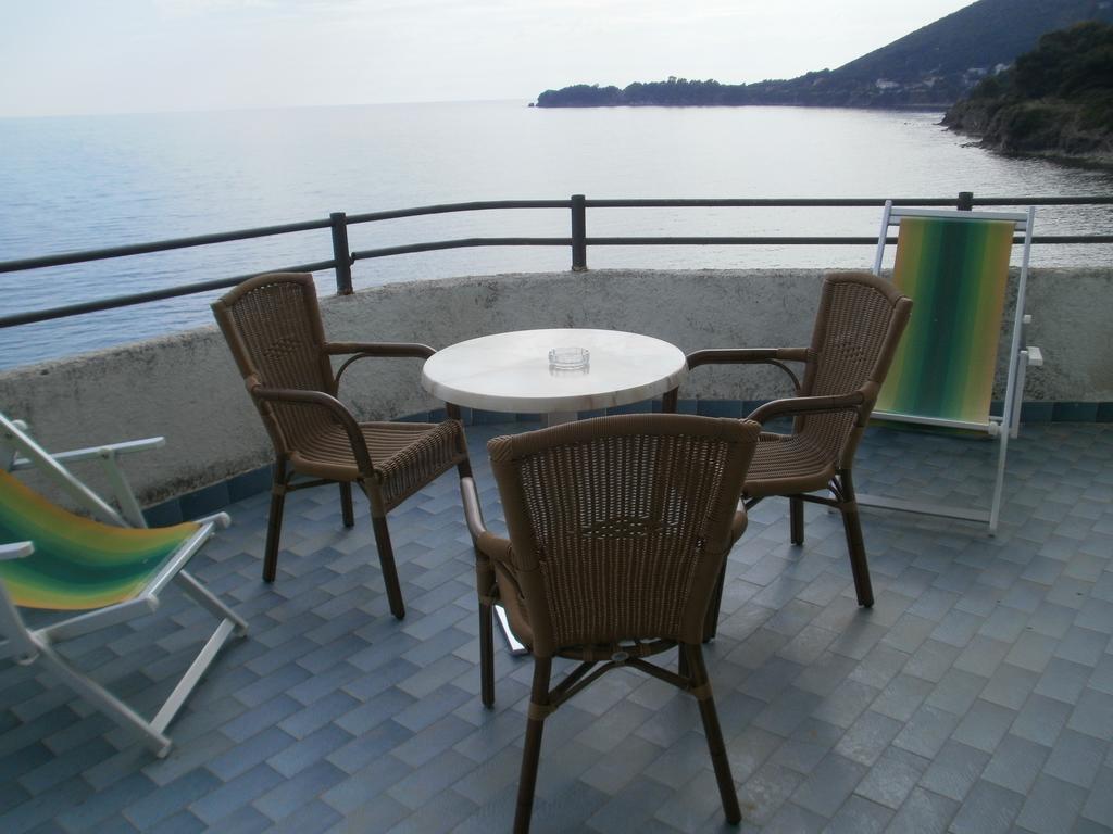 Hotel Sirena Castellabate Værelse billede